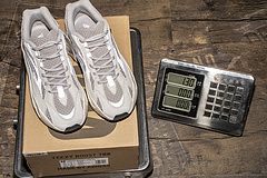 Picture of Yeezy 700 _SKUfc4221265fc